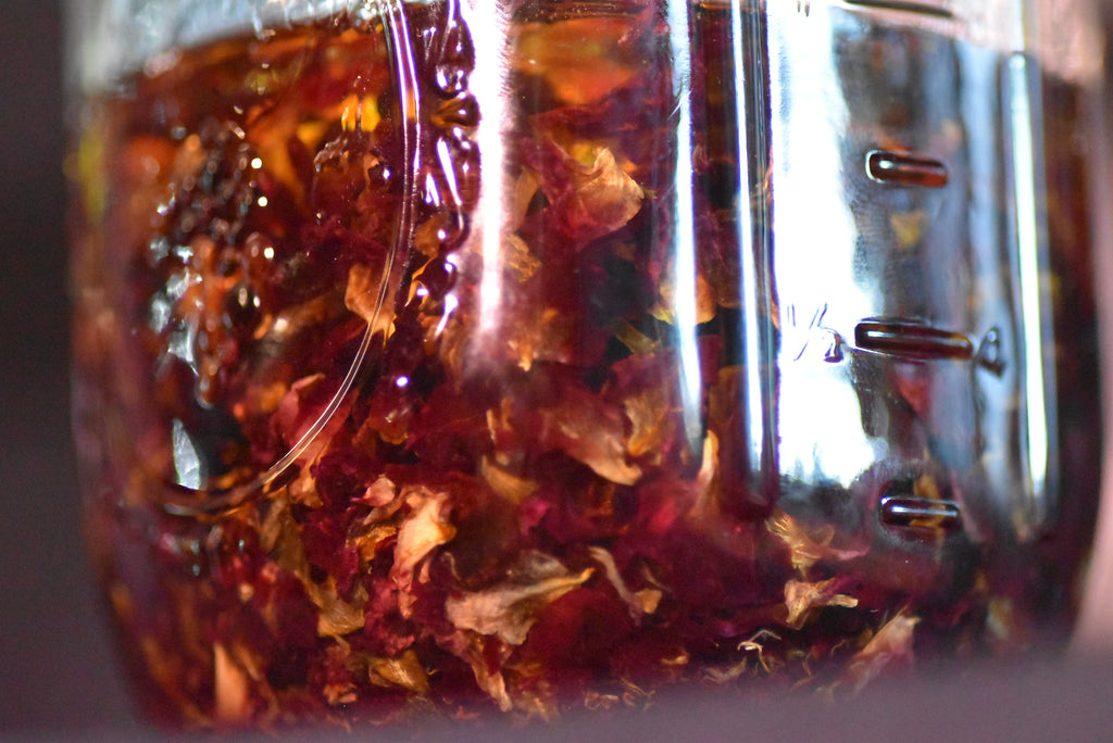 'Heirloom Rose' Oil Blend - 40 Day Process!