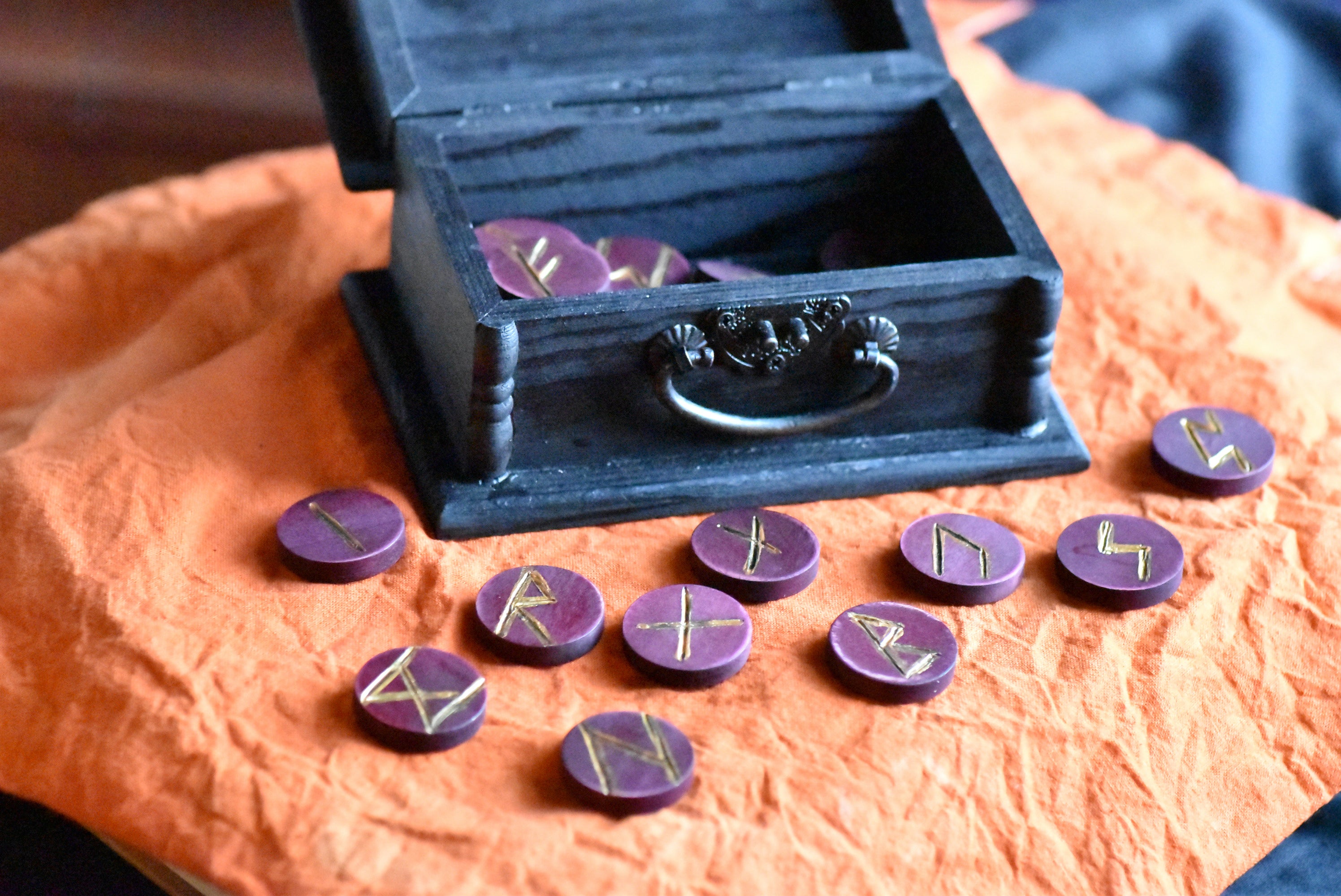 Handcrafted Wooden Rune Set + Box (Wine & Gold)