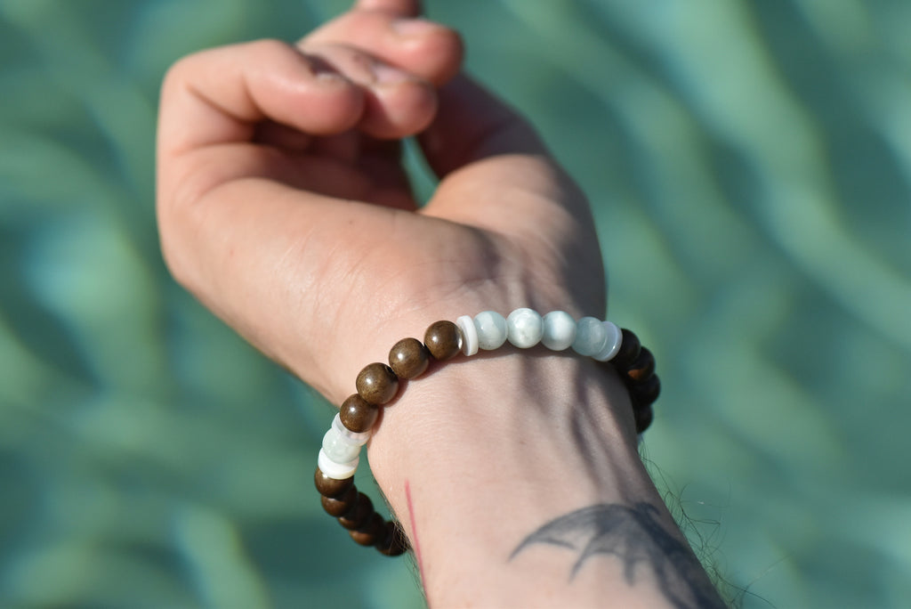 Duskleaf Oracle - Tea and Herb inspired Wood and Crystal bracelet